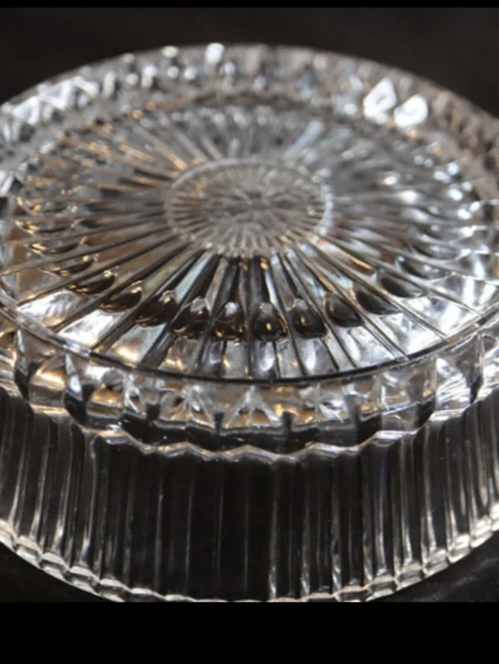 Vintage 1978 Avon Fostoria Ribbed Avon Lead Crystal Candy or Nut Dish 5”